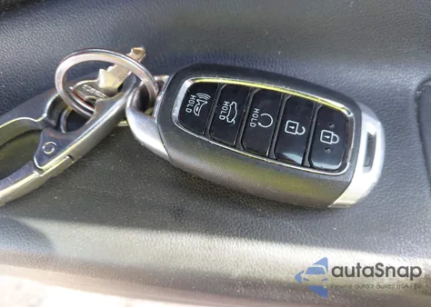 2023 Hyundai Elantra Sel z USA, uszkodzony, nr VIN 5NPLS4AG6PH097518